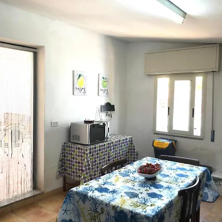 Martina Casa Semesterbostad